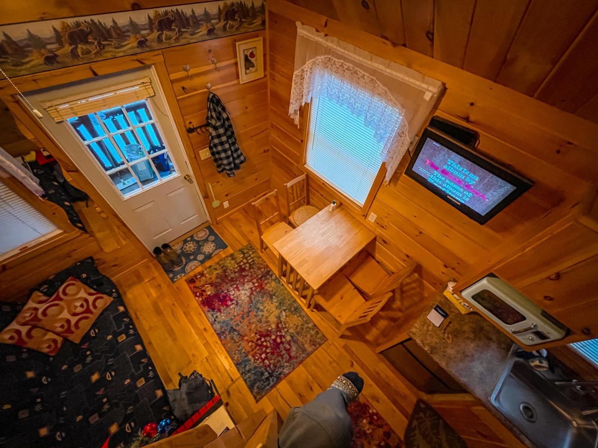 Motel Long Lake And Cottages Habitación foto